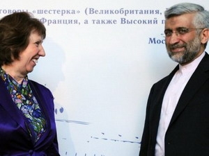 Ông Saeed Jalili và bà Catherine Ashton trong cuộc hội đàm tại Mátxcơva hồi tháng Sáu năm nay.